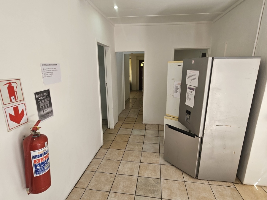 5 Bedroom Property for Sale in Brandwag Free State